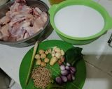 Foto langkah ke 1 dari resep Ayam goreng santen ungkep.
