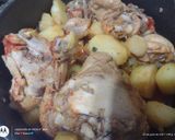 Foto del paso 3 de la receta: Pollo a la cacerola