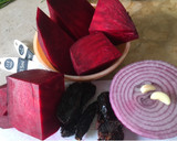 Foto del paso 3 de la receta: Pasta de betabel y queso de cabra / Beet pasta & goat cheese 🍝🐐
