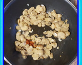 Foto del paso 1 de la receta: Espaguetis al Ajillo con Champiñones