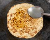 A picture of step 3 of Crispy Masala Roti.