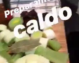 Foto del paso 1 de la receta: Garbanzos con gambones