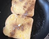 A picture of step 3 of Banana, caramel French toast.
