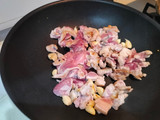 蒜子炒肉