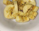 A picture of step 1 of Bannana salad🥗.