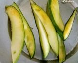 A picture of step 2 of Paratha Stuffed With Raw Mango Chunda.