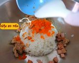A picture of step 8 of Jumeokbap Korean Rice Balls.