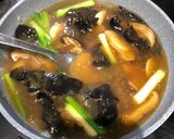 Foto langkah ke 5 dari resep Ala Resto: Brokoli Jamur saus tiram dijamin enak untuk Imlek.