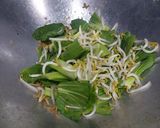 Foto langkah ke 4 dari resep Tumis Toge Tofu.
