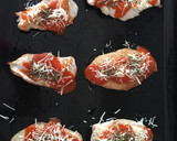 Foto del paso 4 de la receta: Filetes de pollo “pizza”
