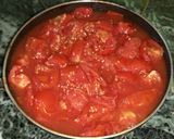 A picture of step 2 of Tomato sauce.