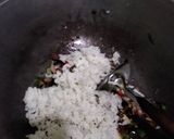 Foto langkah ke 2 dari resep Nasi goreng pindang tongkol.