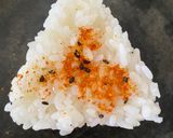 A picture of step 3 of Onigiri.