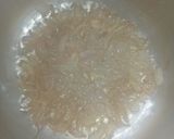 A picture of step 1 of Sossi Soya Chunks.