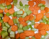 A picture of step 1 of Octo-vegetarian English pie.