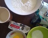 Foto del paso 1 de la receta: Medialunas de manteca