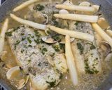 Foto del paso 7 de la receta: Merluza en salsa verde