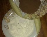 A picture of step 2 of Chocolate box cake.
