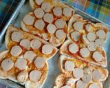 Foto langkah ke 2 dari resep Pizza Roti Tawar.