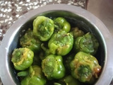 કેપ્સિકમ મરચાં નું ભરેલું શાક (Stuffed Capsicum Marcha Shak Recipe In Gujarati)