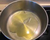 Foto del paso 2 de la receta: Arroz con sepia y alcachofas