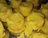 A picture of step 3 of Rose baked dhokla.