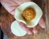 कचोरी (Kachori Recipe In Marathi) रेसिपी स्टेप 4 फोटो 