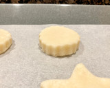 Foto del paso 7 de la receta: Mantecados hojaldrados con manteca