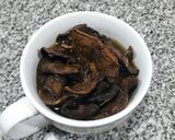 Foto del paso 4 de la receta: Peceto en salsa de hongos y amaretto