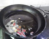 A picture of step 2 of Kandhari Chicken Gravy.