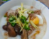รูปขั้นตอนการทำที่ 10 ของ โจ๊กหมูเห็ดหอม