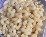 Foto langkah ke 3 dari resep Mac and cheese 🧀 simpel kaya Gizi.