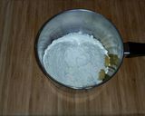 A picture of step 5 of Light fruit cake.