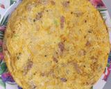 Foto del paso 5 de la receta: Tortilla de patatas, chorizo, y cebollas