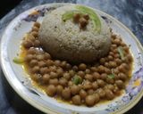 A picture of step 8 of Zeera rice with chana salan😊.