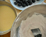 Foto del paso 3 de la receta: Pastel de moras