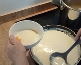 Foto del paso 5 de la receta: Gallina guisada con bechamel receta típica de Galicia