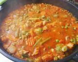 Foto del paso 3 de la receta: Estofado de cerdo a la jardinera 🍲