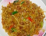 Foto langkah ke 5 dari resep Resep mie goreng pedas simpel dan enak.