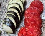 Une image de l'étape 1 de 🍆Tian provençal 🍆🍅l’aubergine en fête 🌶️🍃🧺.