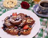 صورة لخطوة 5 من وصفة شرائح الخبز البايت المقلي🇫🇷"pain perdu" "french toast"