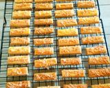 Foto langkah ke 4 dari resep Kastengel keju.