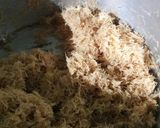 A picture of step 2 of Seviyan Burfi.