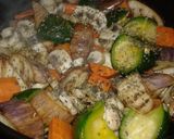 Foto del paso 3 de la receta: Guarnición de vegetales salteados
