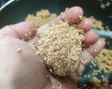 तिल गुड़ के लड्डू (Til-Gud Ladoo recipe in Hindi) रेसिपी चरण 4 फोटो