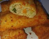 Foto langkah ke 10 dari resep Risol ragout ayam sayur creamy.