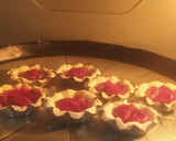 Foto del paso 3 de la receta: Galletitas y Tartitas Con Frutillas