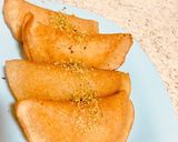 صورة لخطوة 7 من وصفة قطايف لذيذة 🥣🥟