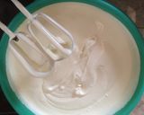 Foto langkah ke 4 dari resep Bolu pandan super lembut.