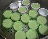 Foto langkah ke 5 dari resep Kue Lumpang Pandan.